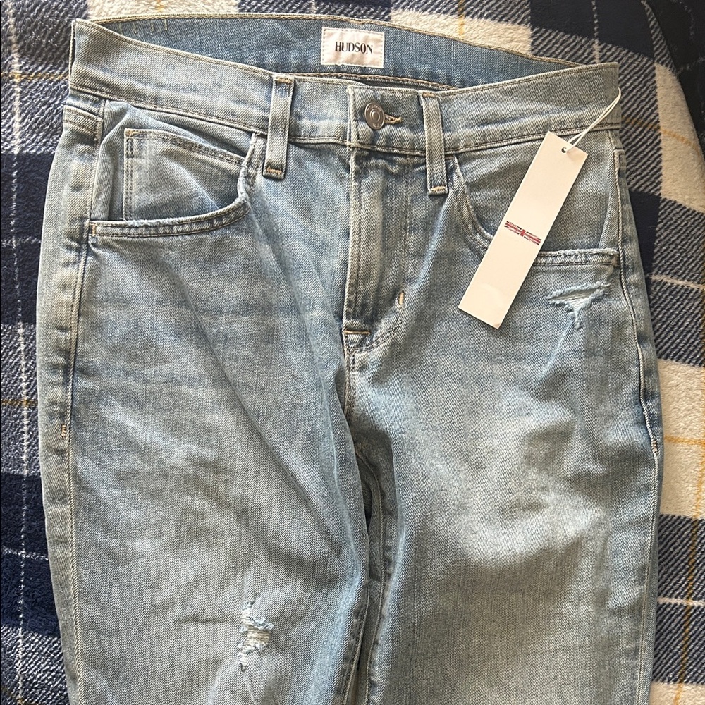 Hudson Jeans Light Blue Skinny Jeans with Subtle Distress